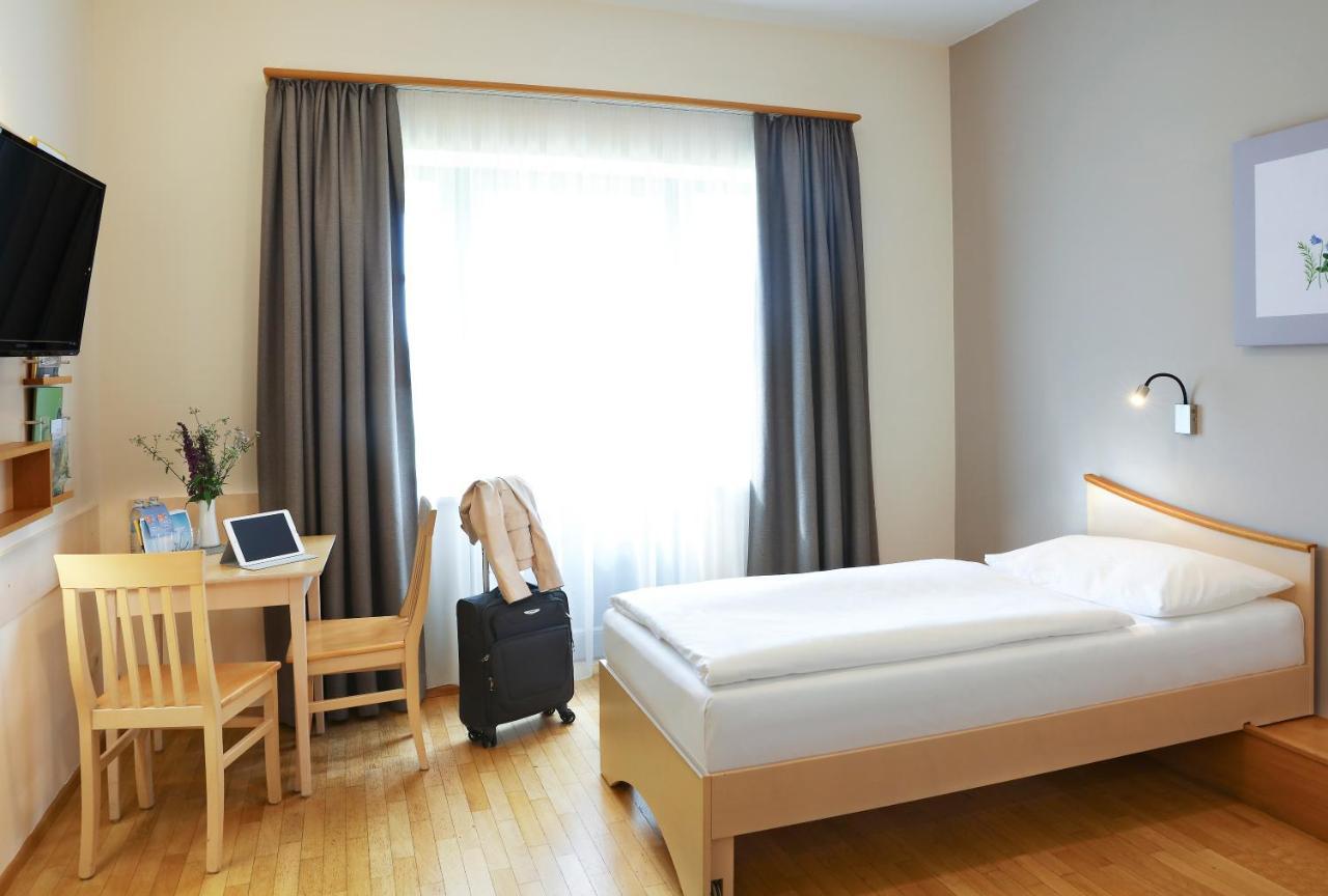 Jufa Hotel Poellau - Bio Landerlebnis ภายนอก รูปภาพ