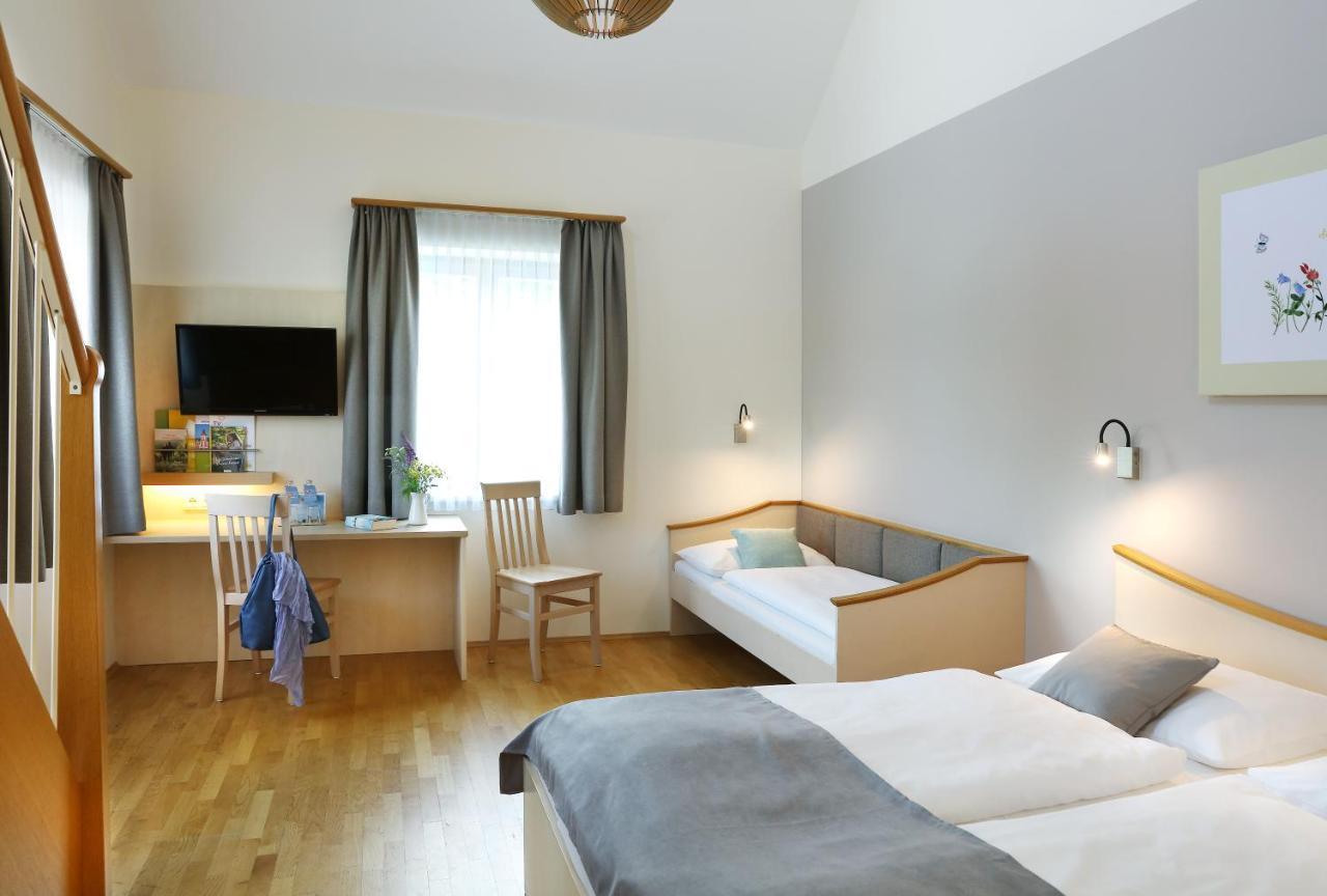 Jufa Hotel Poellau - Bio Landerlebnis ภายนอก รูปภาพ