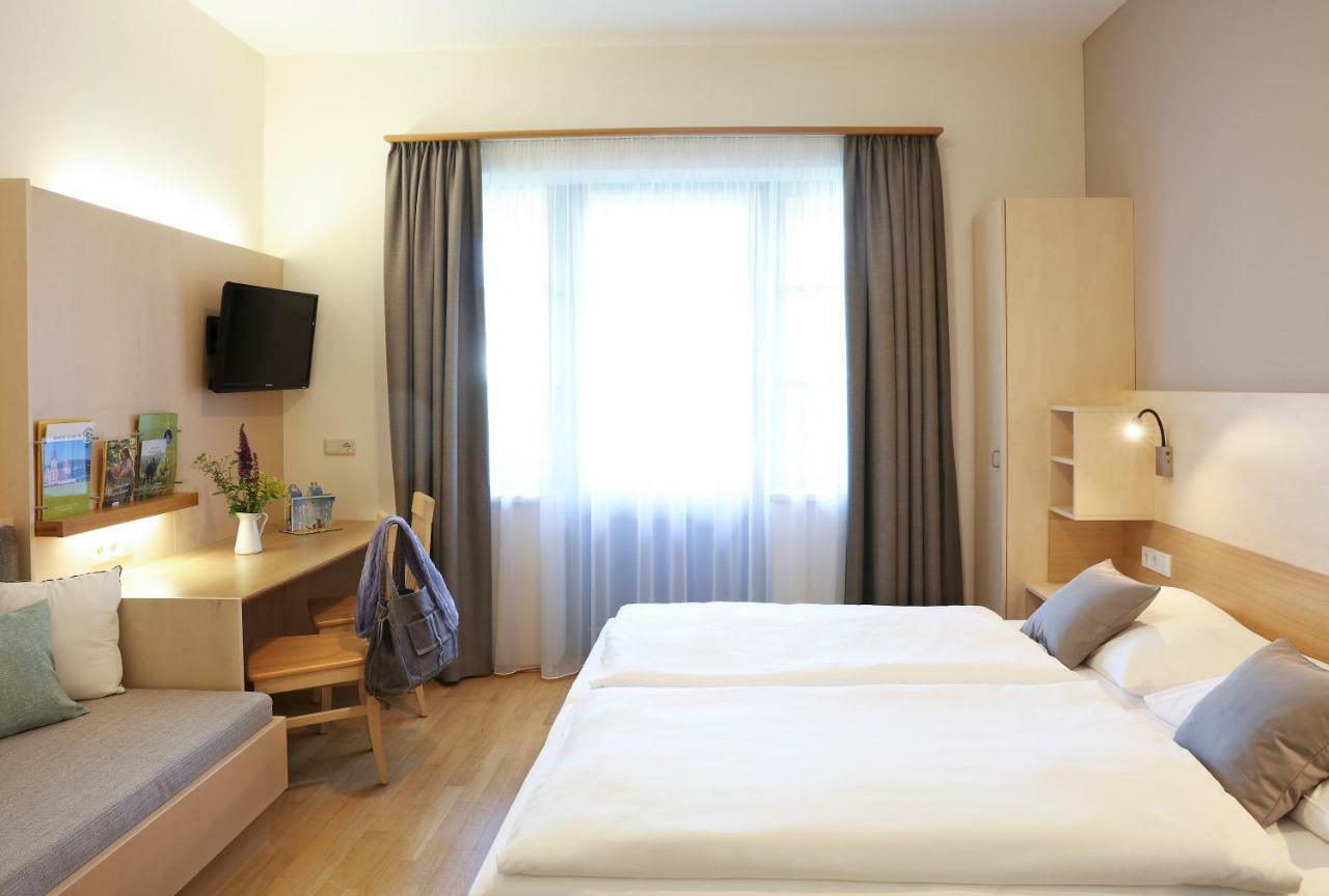 Jufa Hotel Poellau - Bio Landerlebnis ภายนอก รูปภาพ