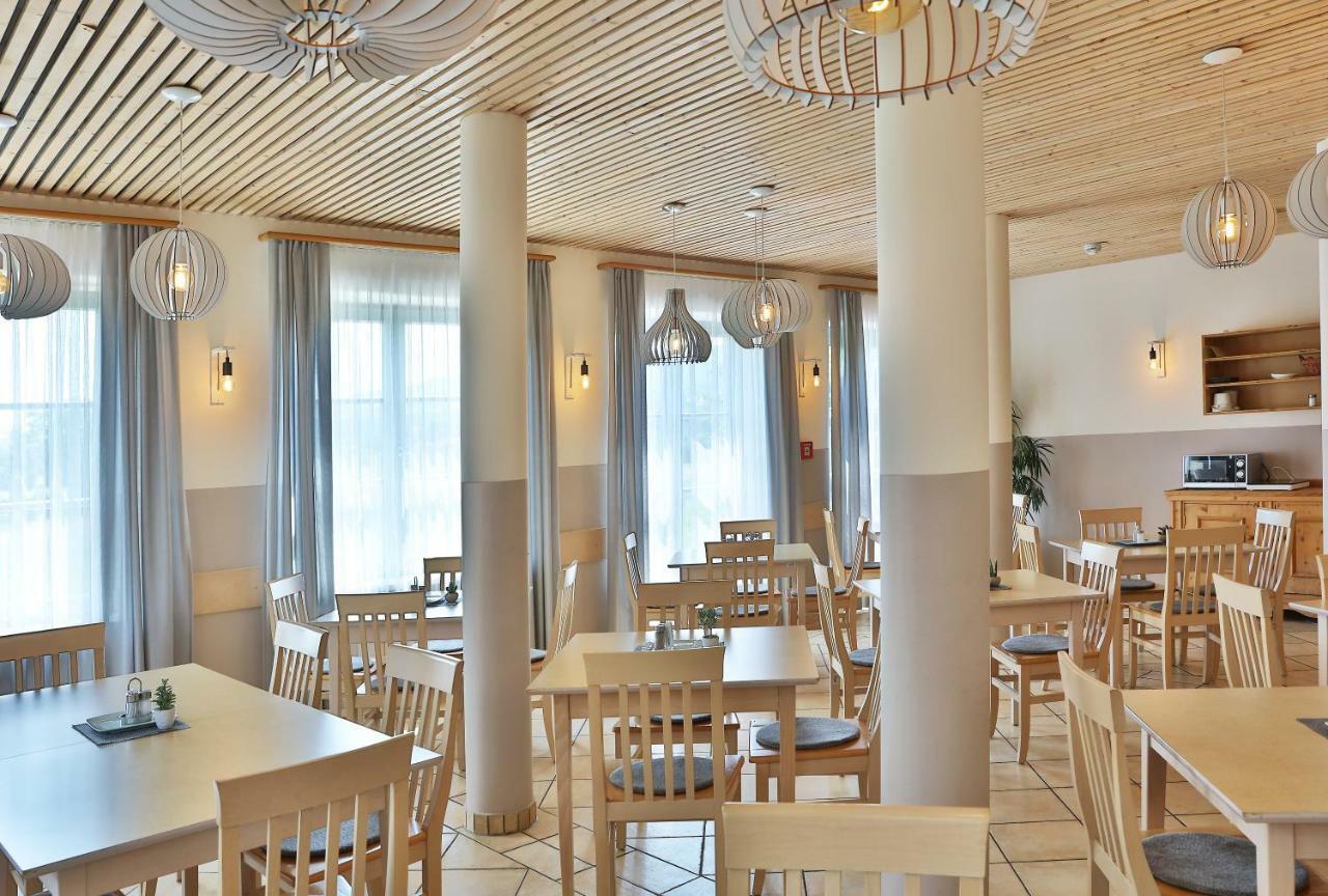 Jufa Hotel Poellau - Bio Landerlebnis ภายนอก รูปภาพ